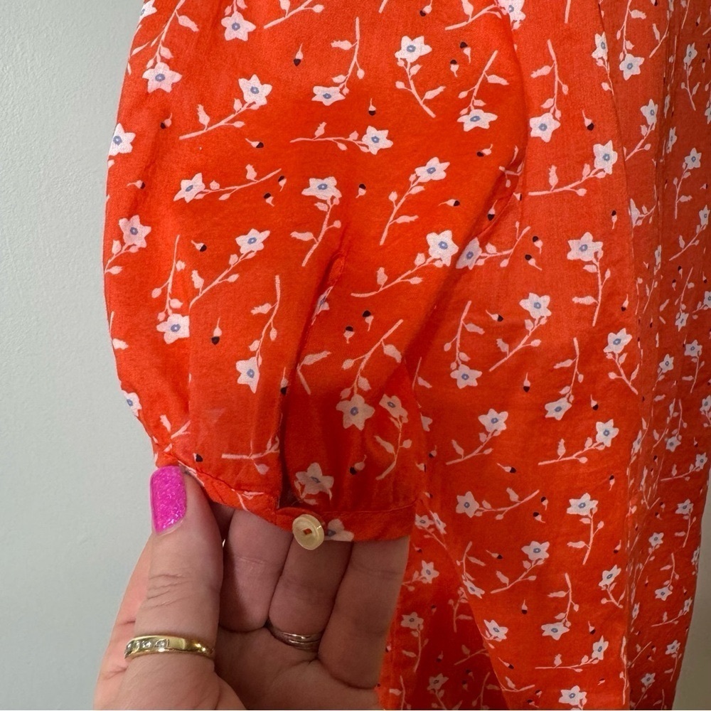 Talbots Ruffle Popover Blouse Scattered Blossoms Orange with White Flowers Large - Picture 5 of 10
